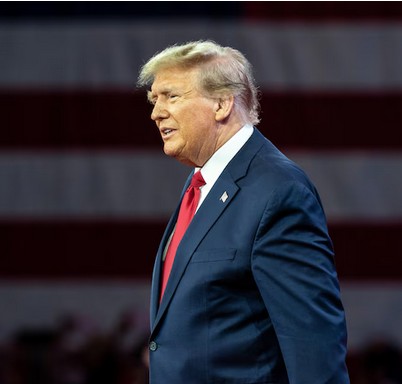 Donald Trump Gains Narrow Lead in Poll Ahead of Elections